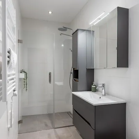 Kipsala With Free Parking * Riga